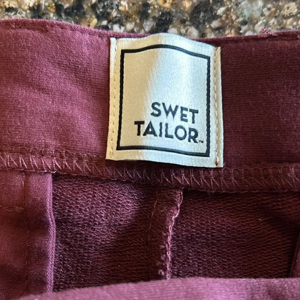 NEW Swet Tailor Mens Maroon Shorts
